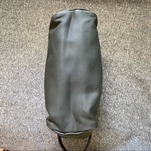 Authentic Louis Vuitton Dark Green Pouch - Picture 7 of 10